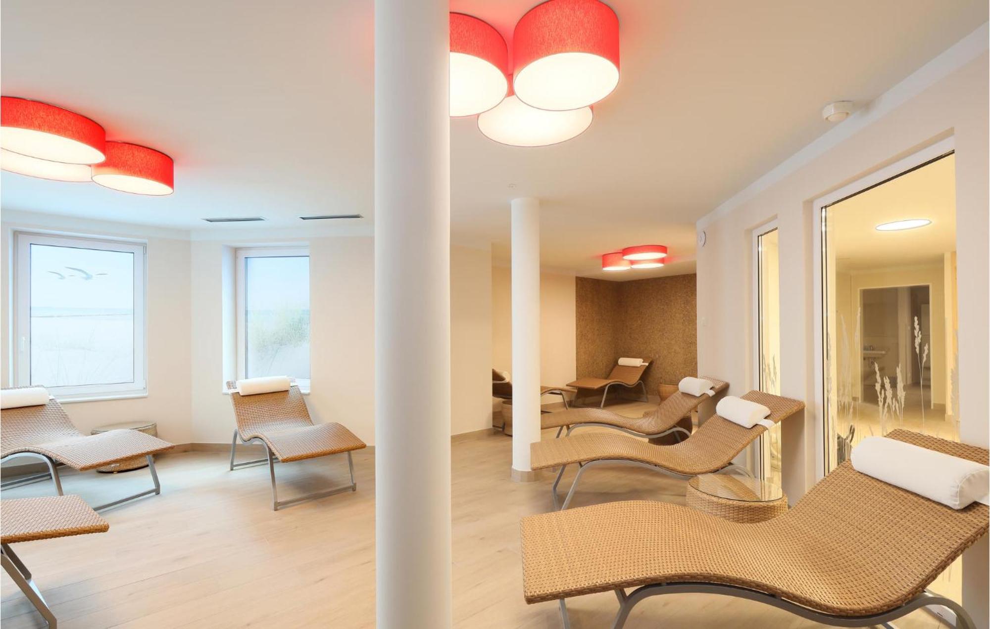 Amazing apartment in Ostseebad Boltenhagen with Sauna&WiFi Buitenkant foto